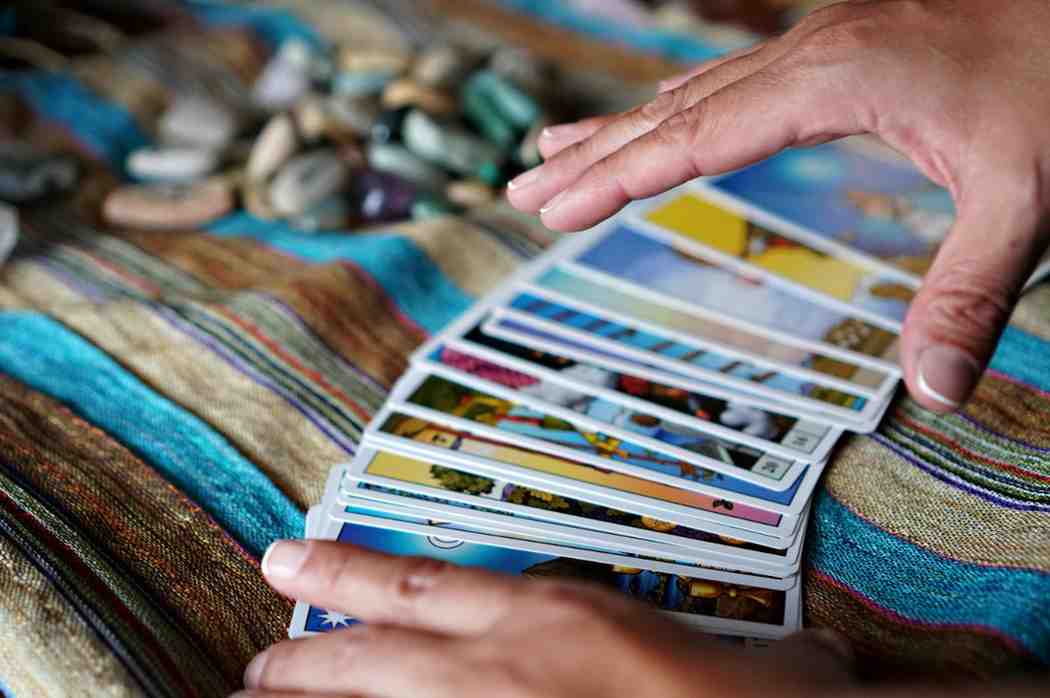 What Does the Queen of Swords Mean in Tarot?