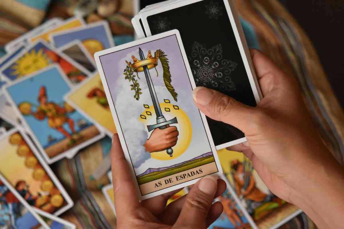 Ace of Swords Reversed: Meaning in Love, Career, and Health 