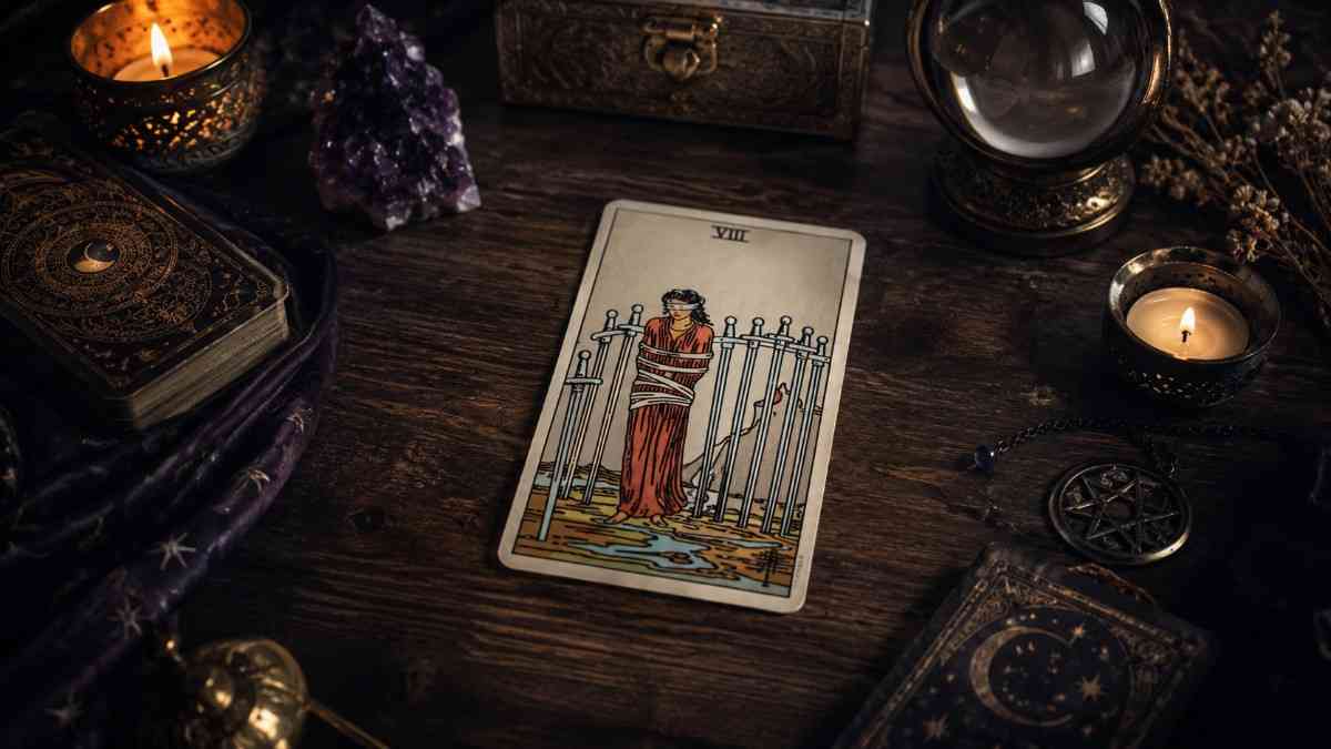 Eight of Swords Combinations and Past, Present, Future Meanings