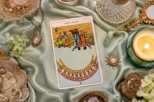 10 of Cups reversed meaning