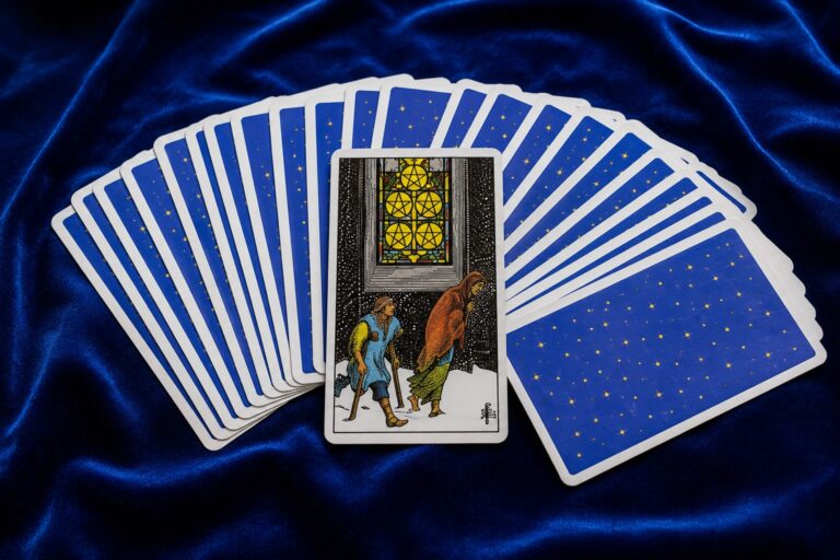 5 of Pentacles Meaning: Upright & Reversed