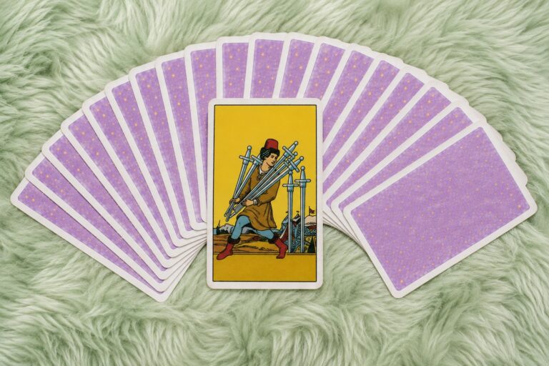 7 of Swords Meaning: Upright & Reversed